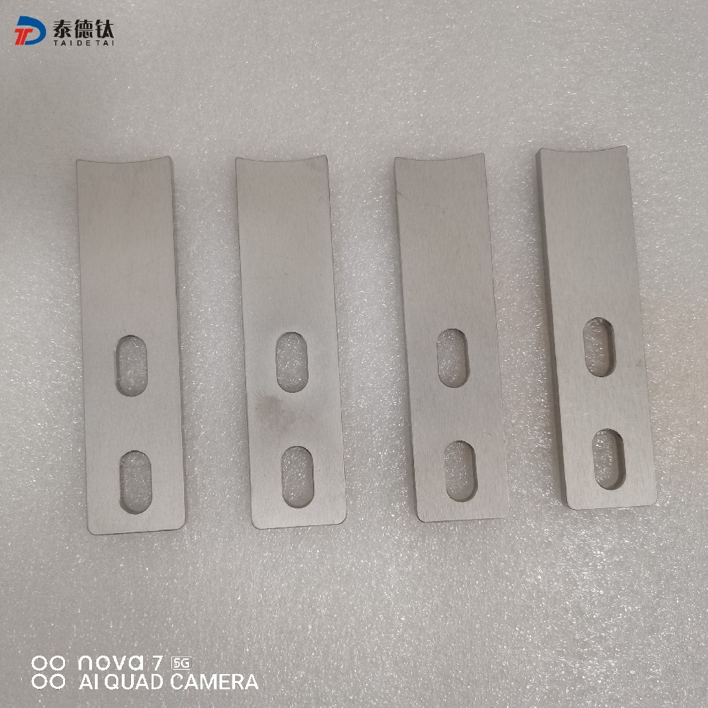 鈦板的基本描述